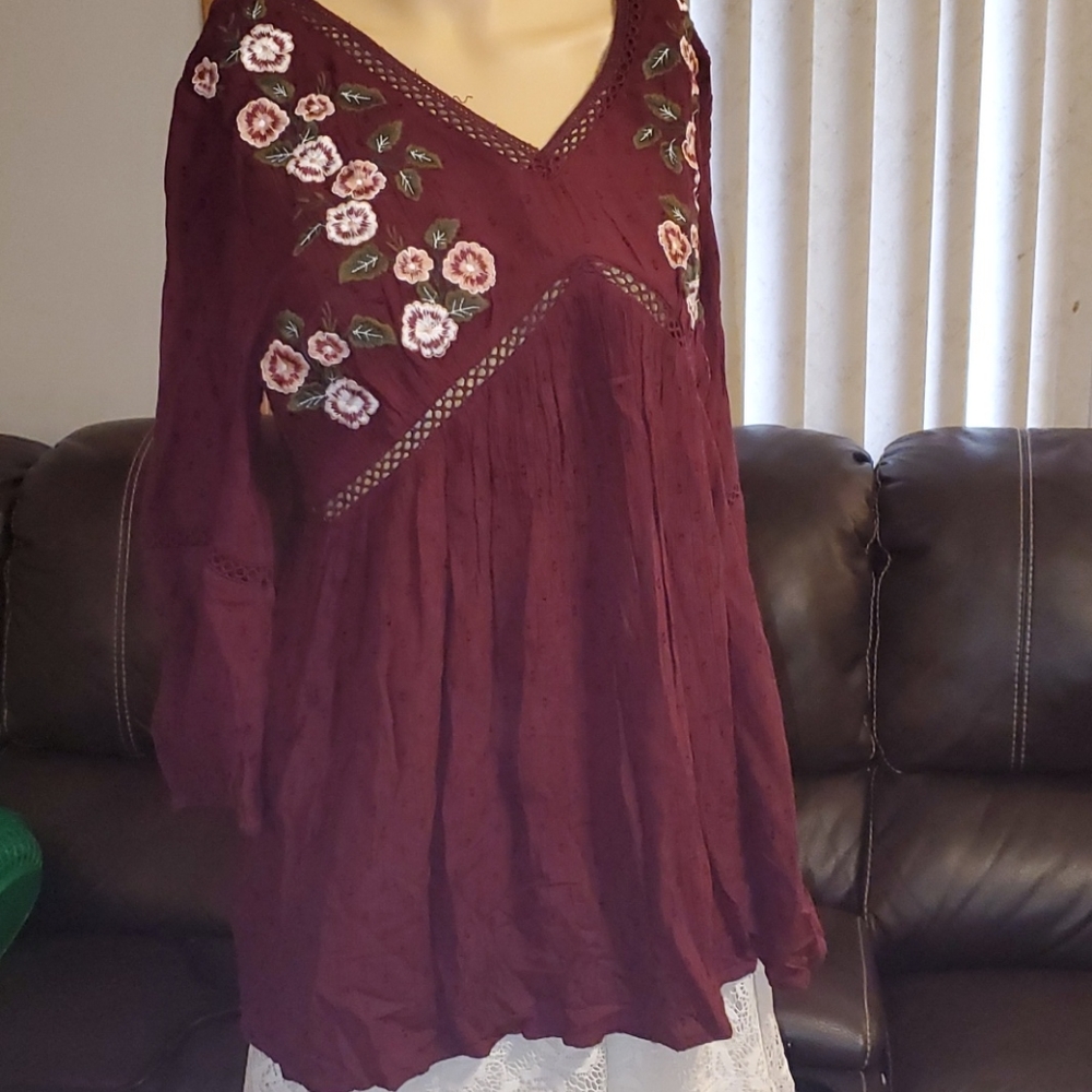 arizona jean maroon tunic top sz medium nwt